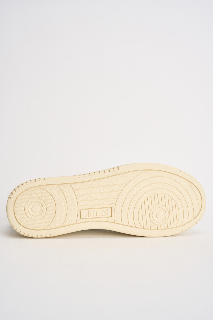 Sneakers uomo Medalist Low con scritta nera AULM ML02 AUTRY 