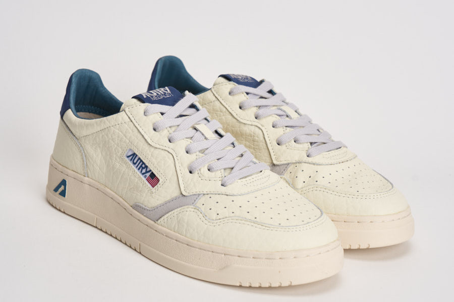 Sneakers uomo Medalist Low panna e blu AULM NE20 AUTRY 