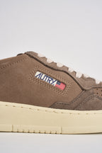 Sneakers uomo Medalist Low in suede marrone AULM TS41 AUTRY 