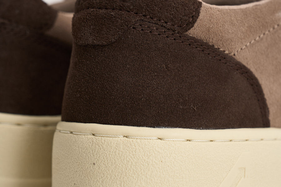 Sneakers uomo Medalist Low in suede marrone AULM TS41 AUTRY 