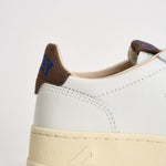 Sneakers Medalist Low donna bianche e moro AULW HJ03 AUTRY 