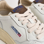Sneakers Medalist Low donna bianche e moro AULW HJ03 AUTRY 
