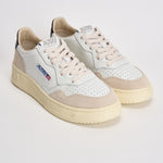 Sneakers donna medalist low in suede e nera AULW LS21 AUTRY 