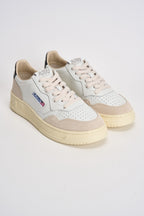 Sneakers donna medalist low in suede e nera AULW LS21 AUTRY 