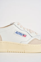Sneakers donna Medalist Low in suede bianca e panna AULW LS33 AUTRY 