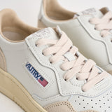 Sneakers donna Medalist Low in suede bianca e panna AULW LS33 AUTRY 