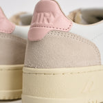 Sneakers donna medalist low in suede e rosa AULW LS37 AUTRY 