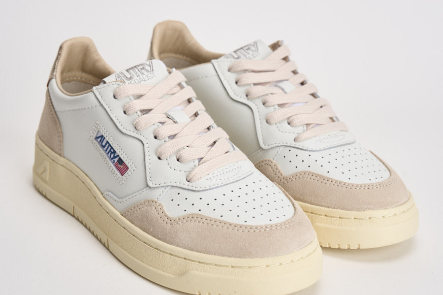 Sneakers donna Medalist low in suede e oro AULW LS75 AUTRY 