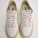 Sneakers donna Medalist low in suede e oro AULW LS75 AUTRY 