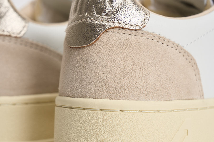 Sneakers donna Medalist low in suede e oro AULW LS75 AUTRY 