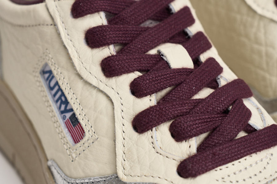 Sneakers donna Medalist panna e bordeaux AULW NE19 AUTRY 