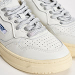 Sneakers donna Medalist bianca e cipria AULW SW03 AUTRY 