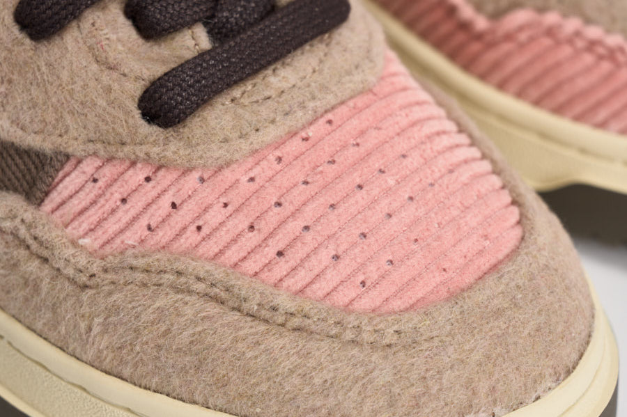 Sneakers Medalist low donna in velluto rosa AULW V101 AUTRY 