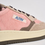 Sneakers Medalist low donna in velluto rosa AULW V101 AUTRY 