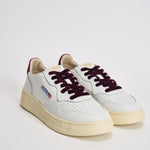 Sneakers donna Medalist in pelle e velluto bordeaux AULW VZ01 AUTRY 