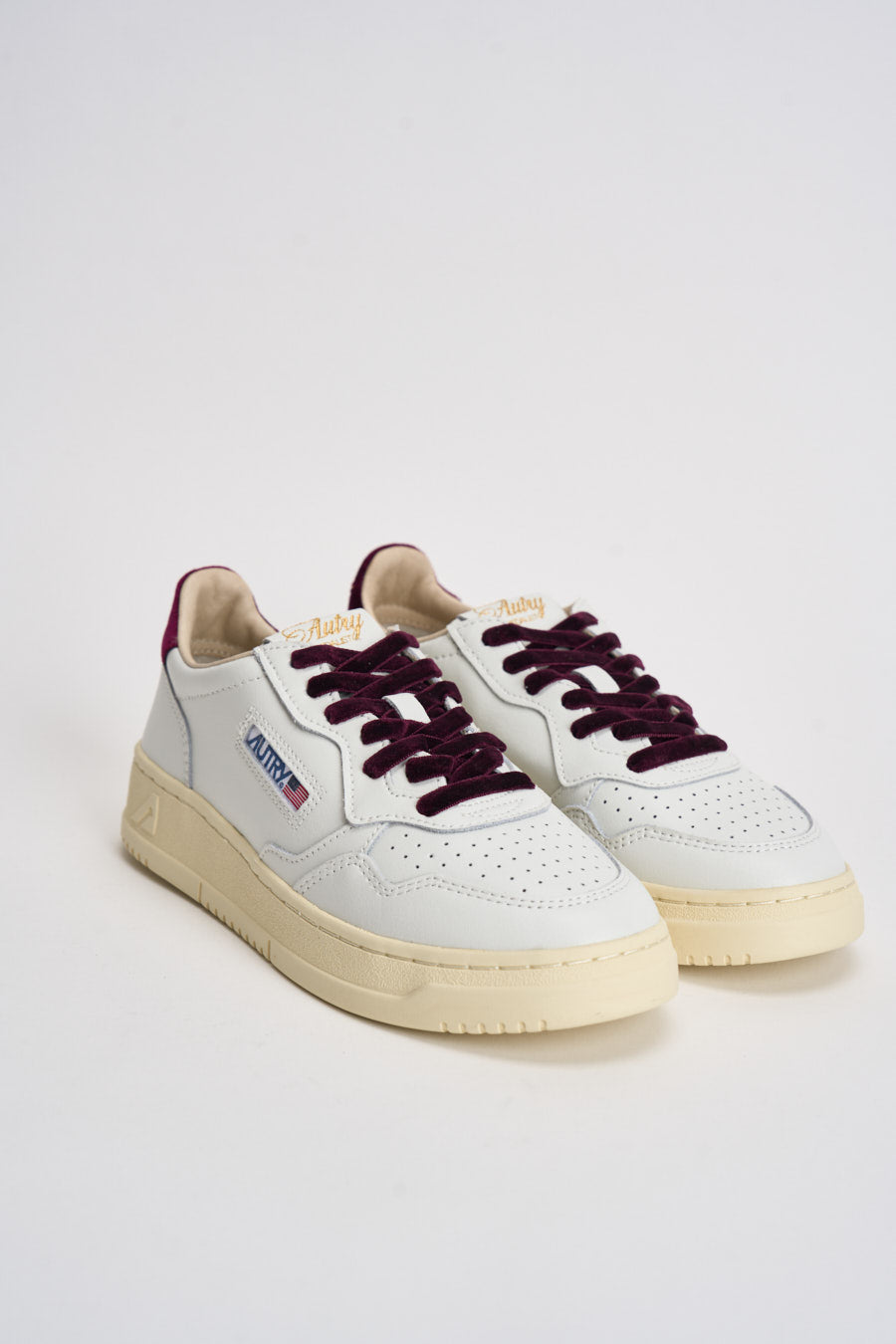 Sneakers donna Medalist in pelle e velluto bordeaux AULW VZ01 AUTRY 