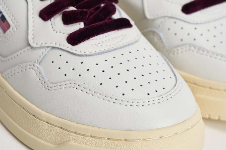 Sneakers donna Medalist in pelle e velluto bordeaux AULW VZ01 AUTRY 