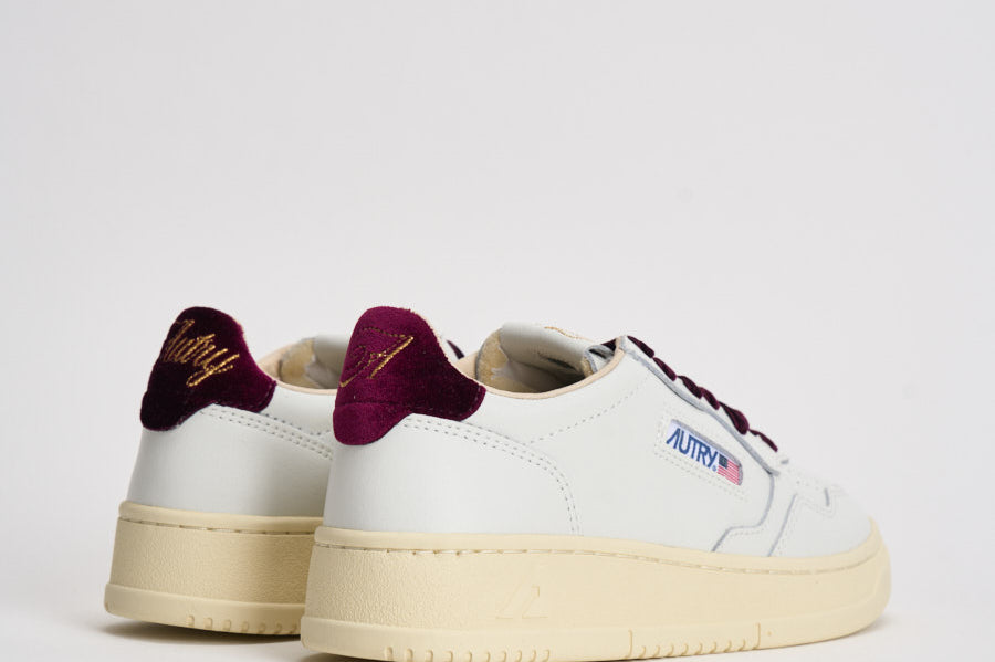 Sneakers donna Medalist in pelle e velluto bordeaux AULW VZ01 AUTRY 