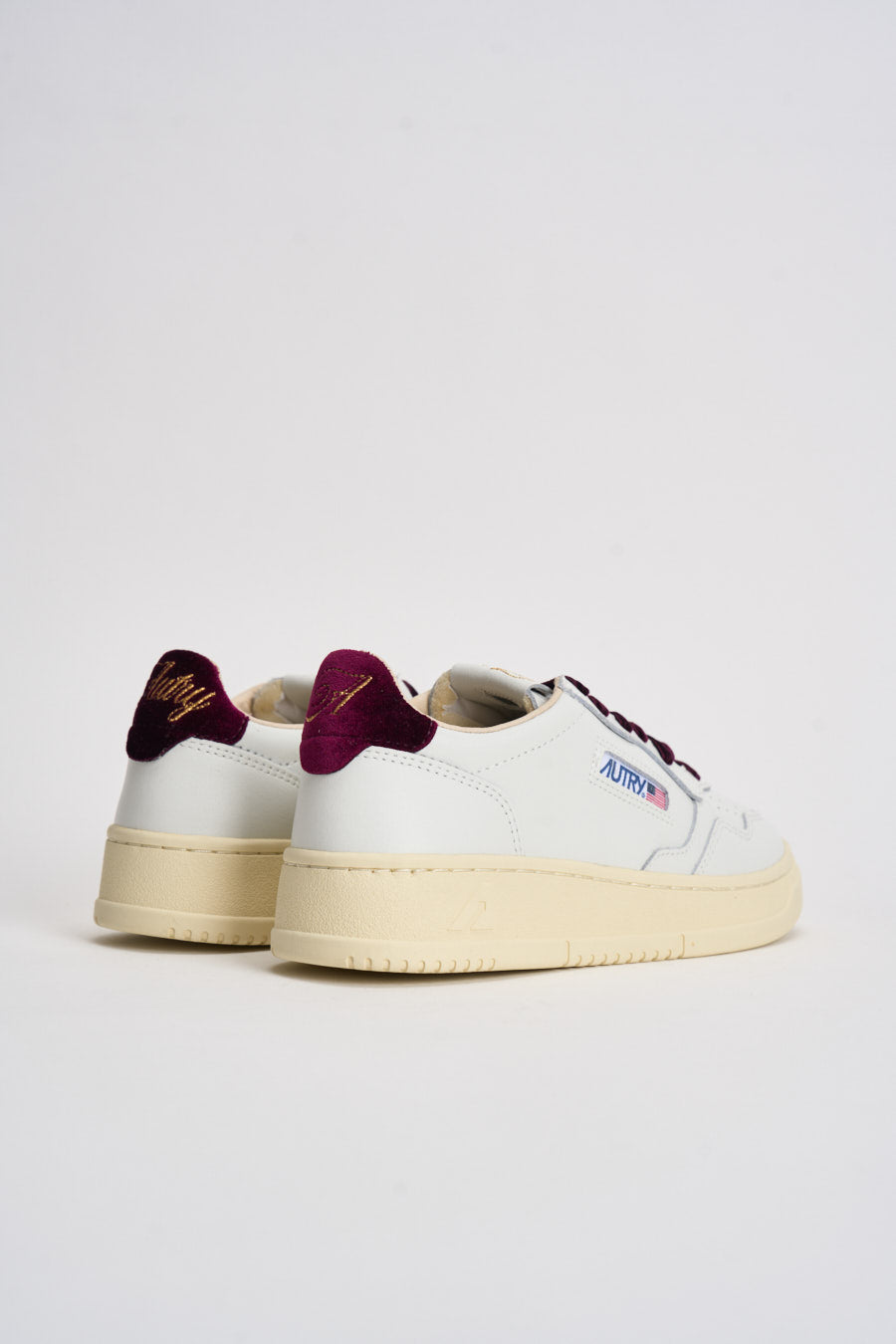Sneakers donna Medalist in pelle e velluto bordeaux AULW VZ01 AUTRY 