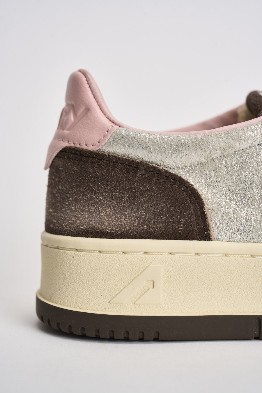 Sneakers donna Medalist Low argento e marrone AULW YB02 AUTRY 