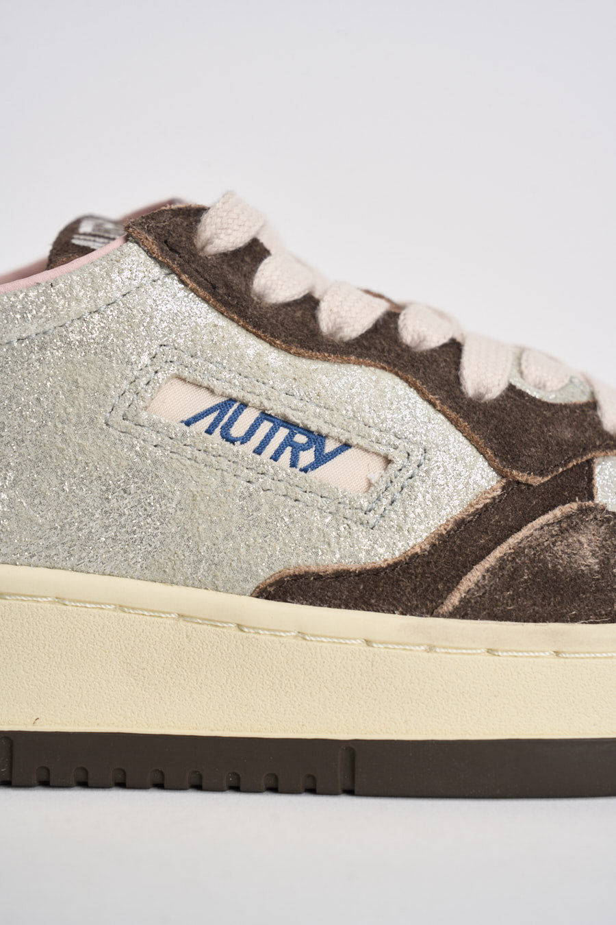 Sneakers donna Medalist Low argento e marrone AULW YB02 AUTRY 