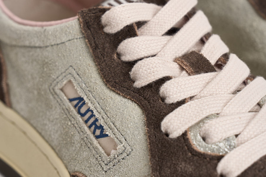 Sneakers donna Medalist Low argento e marrone AULW YB02 AUTRY 