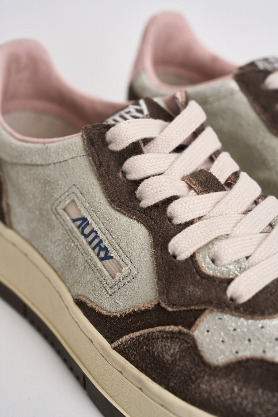 Sneakers donna Medalist Low argento e marrone AULW YB02 AUTRY 