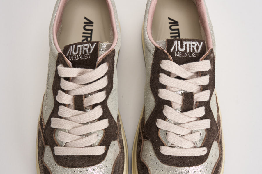 Sneakers donna Medalist Low argento e marrone AULW YB02 AUTRY 