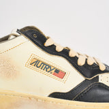 Sneakers uomo Super Vintage bianca, nera e verde militare AVLM SV06 AUTRY 