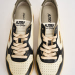 Sneakers uomo Super Vintage bianca, nera e verde militare AVLM SV06 AUTRY 
