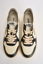 Sneakers uomo Super Vintage bianca, nera e verde militare AVLM SV06 AUTRY 