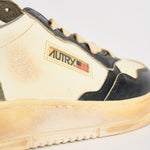 Sneakers uomo Super Vintage bianca, nera e verde militare AVLM SV06 AUTRY 