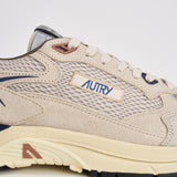Sneakers uomo Hyperway Low in suede sabbia e blu HYLM CI05 AUTRY 