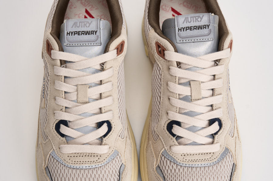 Sneakers uomo Hyperway Low in suede sabbia e blu HYLM CI05 AUTRY 