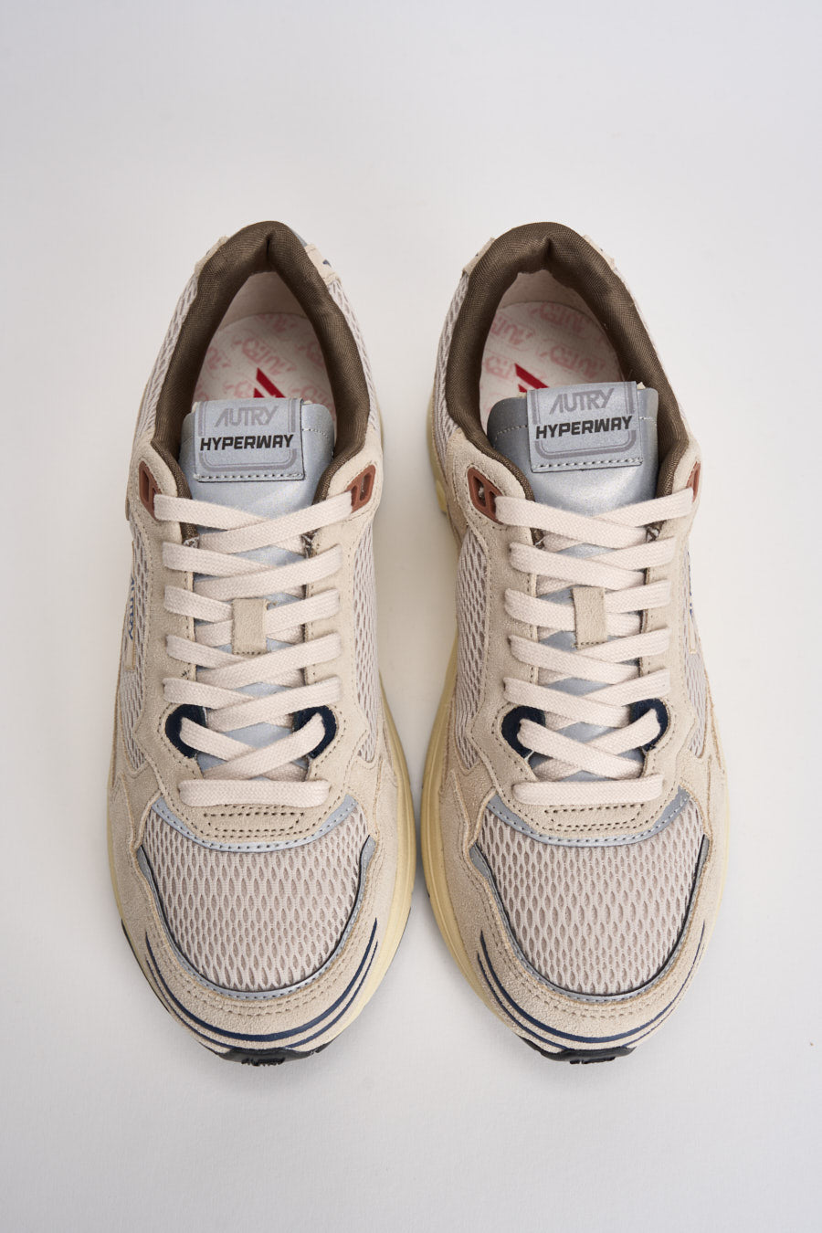 Sneakers uomo Hyperway Low in suede sabbia e blu HYLM CI05 AUTRY 