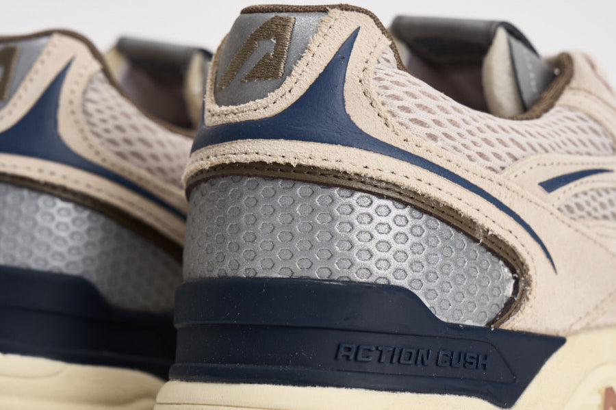 Sneakers uomo Hyperway Low in suede sabbia e blu HYLM CI05 AUTRY 