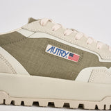 Sneakers uomo Wildpace in suede beige e verde LDLM CO03 AUTRY 