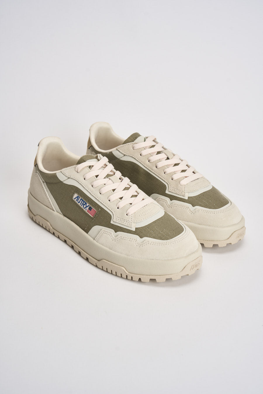 Sneakers uomo Wildpace in suede beige e verde LDLM CO03 AUTRY 