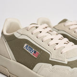 Sneakers uomo Wildpace in suede beige e verde LDLM CO03 AUTRY 