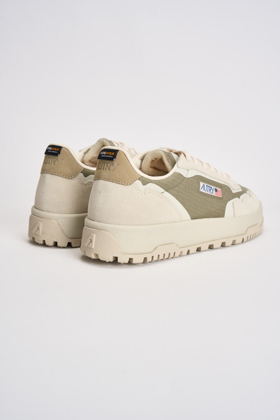 Sneakers uomo Wildpace in suede beige e verde LDLM CO03 AUTRY 