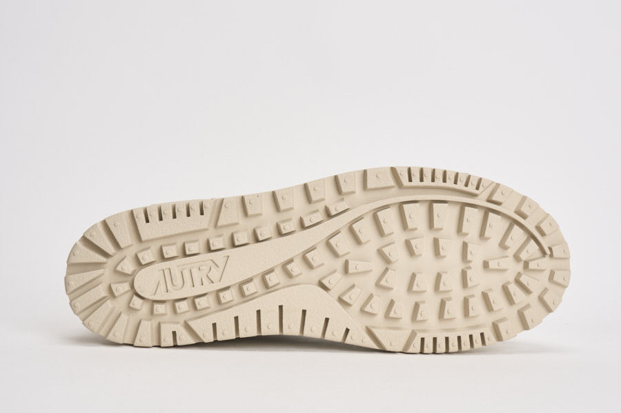 Sneakers uomo Wildpace in suede beige e verde LDLM CO03 AUTRY 