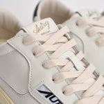 Sneakers uomo Windscape low bianca e blu SCLM UK05 AUTRY 