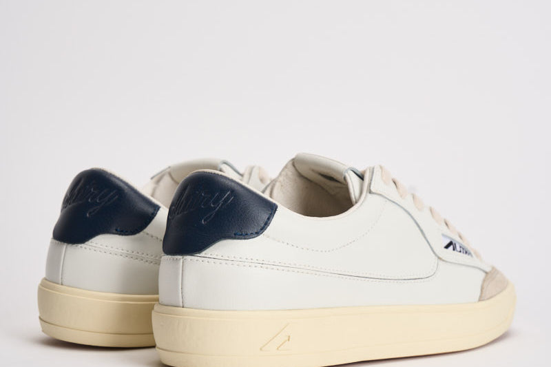Sneakers uomo Windscape low bianca e blu SCLM UK05 AUTRY 