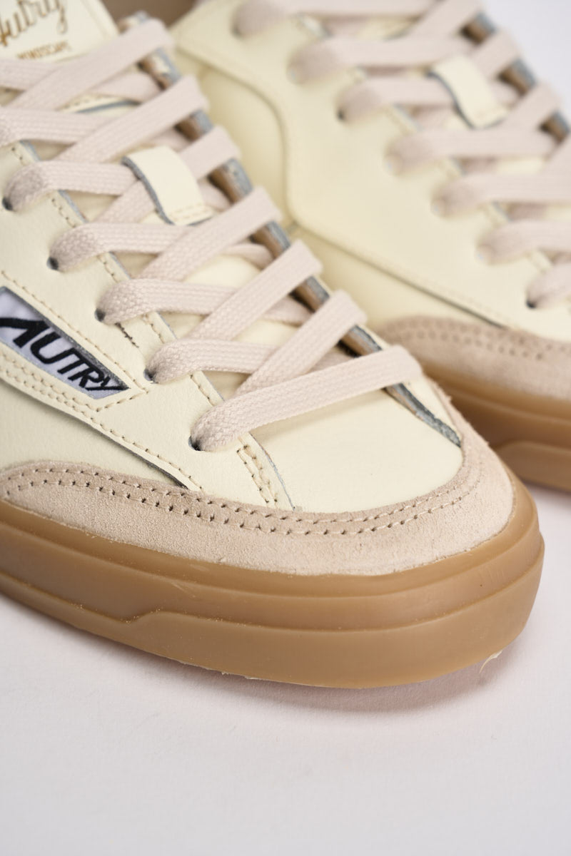 Sneakers donna Windscape low panna SCLW JU03 AUTRY 