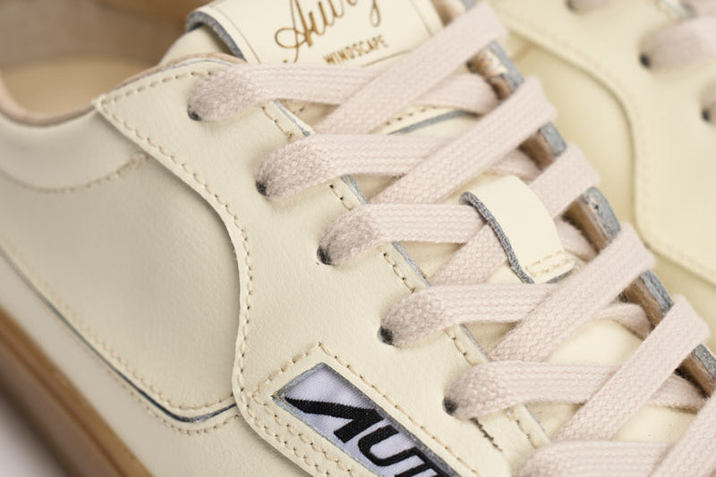 Sneakers donna Windscape low panna SCLW JU03 AUTRY 