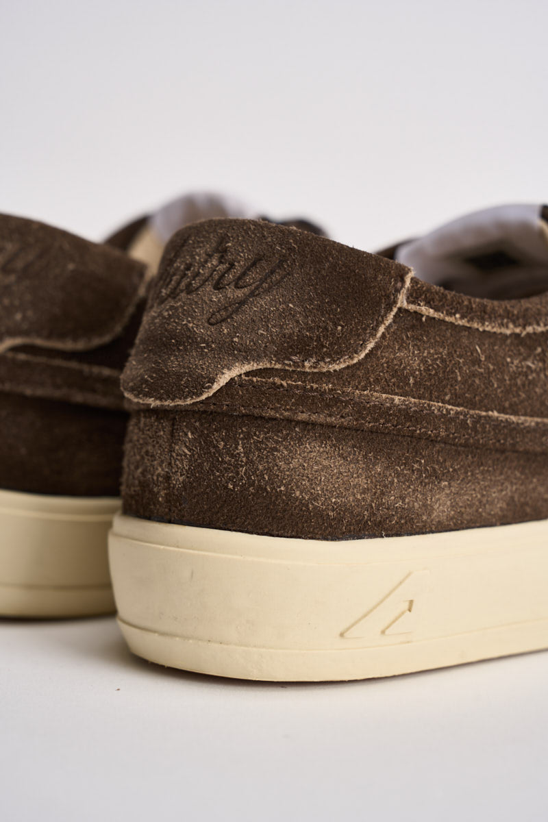 Sneakers donna Windscape Low marrone Mustang SCLW KQ02 AUTRY 