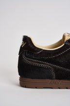 Sneakers donna Windspin in suede nera WSLW BN01 AUTRY 
