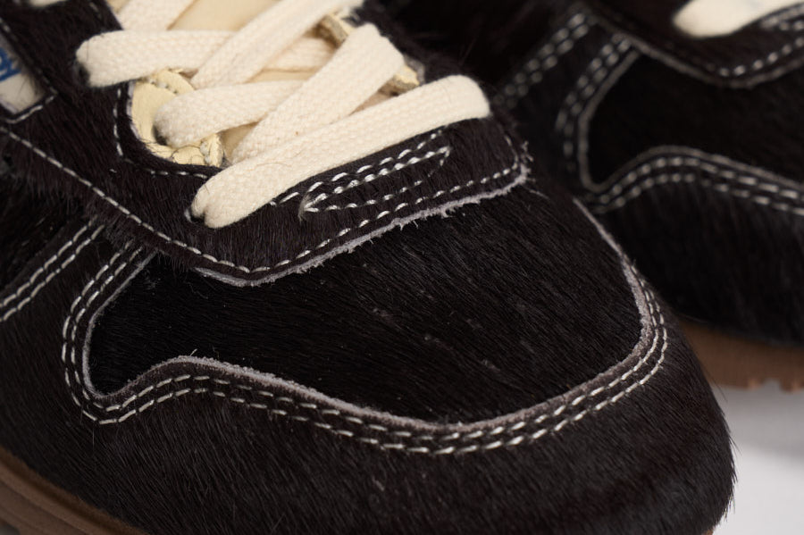 Sneakers donna Windspin in suede nera WSLW BN01 AUTRY 