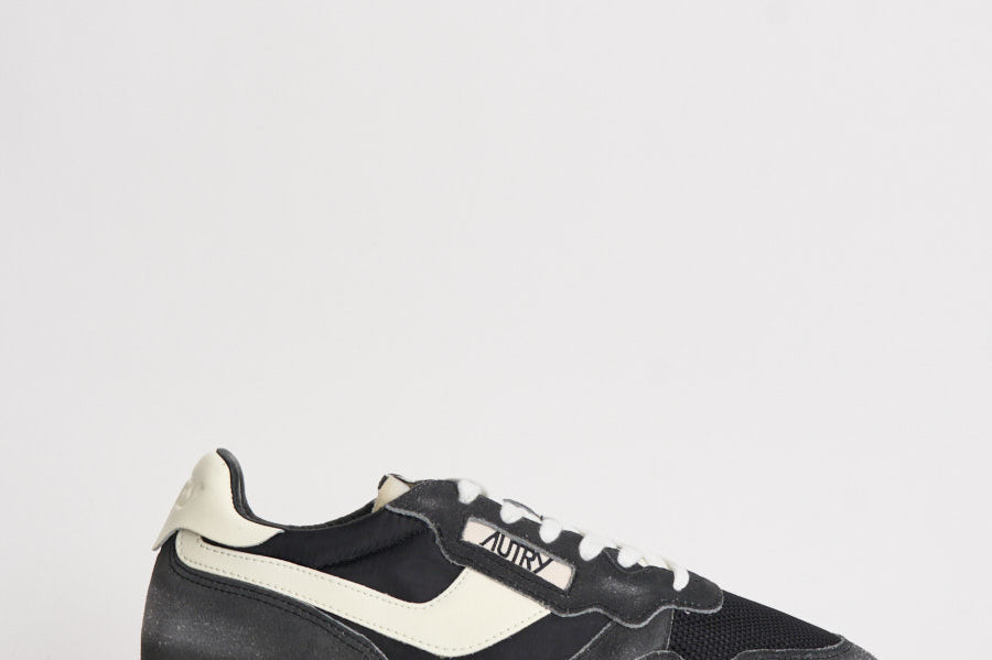 Sneakers uomo Reelwind bianca e grigia WWLM GQ07 AUTRY 