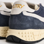 Sneakers Reelwind low in suede blu WWLM NC30 AUTRY 